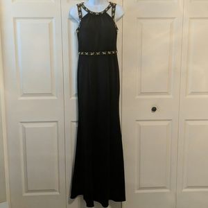 Decode 1.8 Black and Gold Long Evening Gown Size 2